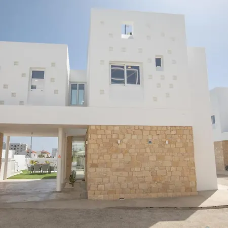 Walk To Center & Beach- Your Dream Escape, Blue Island Villa Protaras